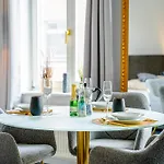 Appartamento Exklusives City-apartment Im Zentrum *